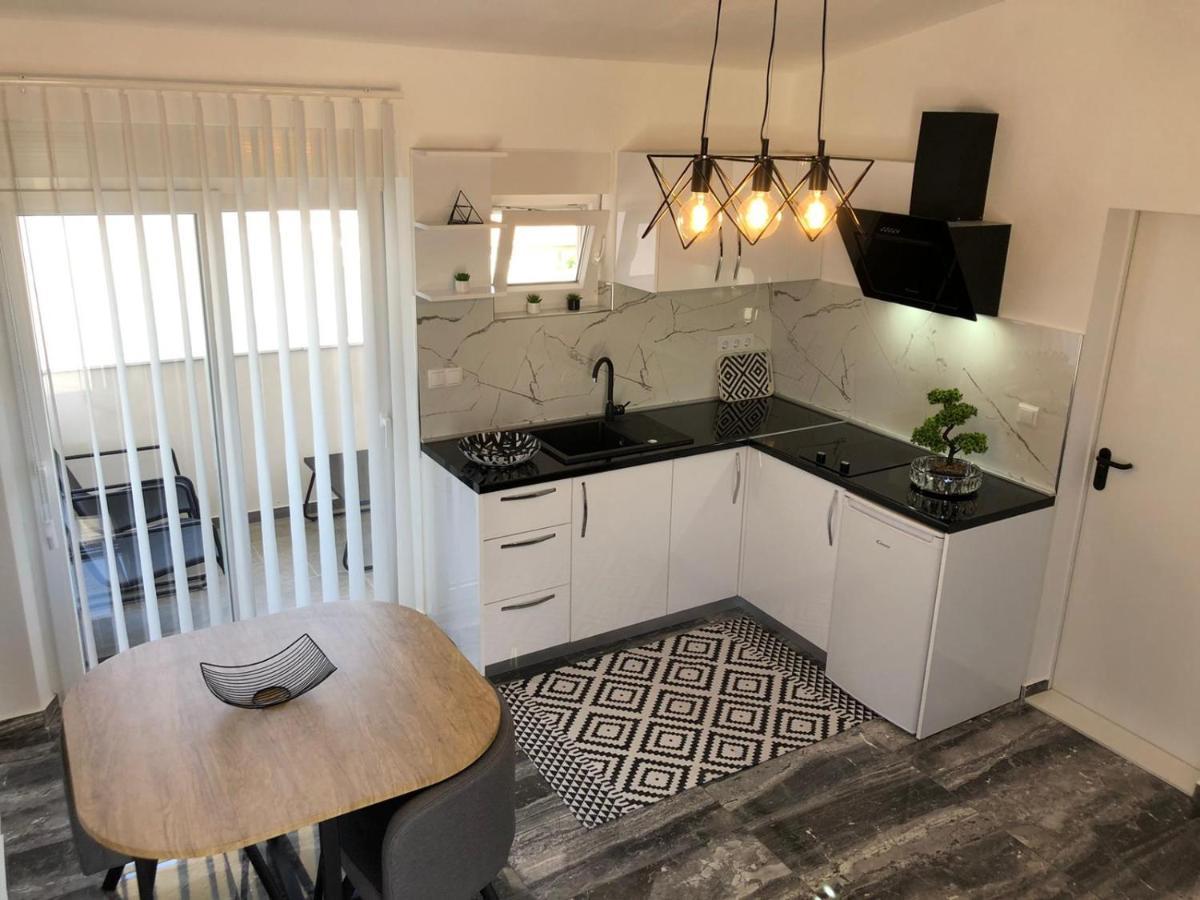 Apartman Luce Appartement Bibinje Buitenkant foto